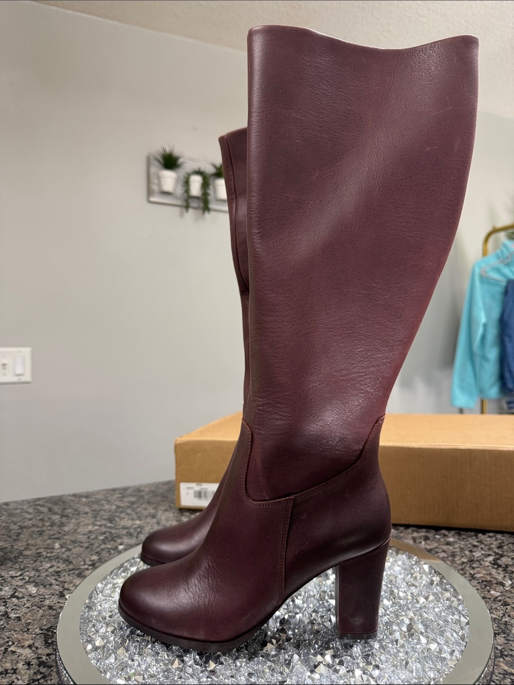 NYDJ Brown burgundy Leather Knee High Boots Stacked Block Heel Size NEW 8